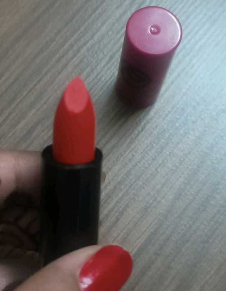 Oriflame Oncolour Ref Punch Lipstick