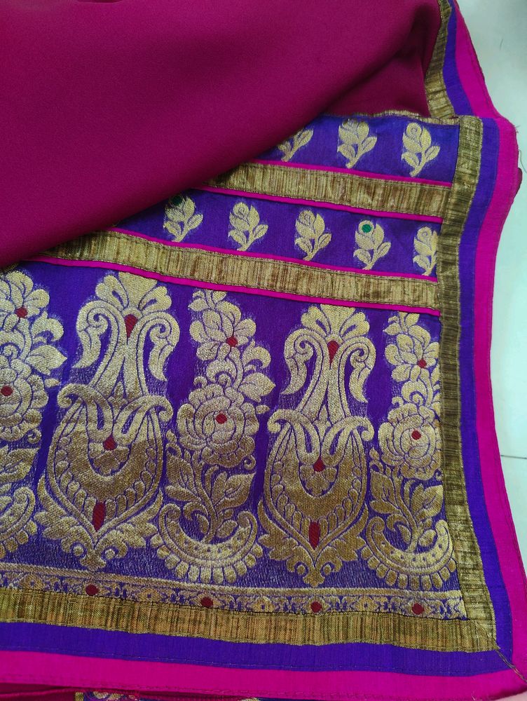 Saree With Velvet Embroidery And Zari Patch Pallu