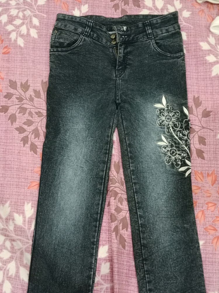 Embroidery Jeans