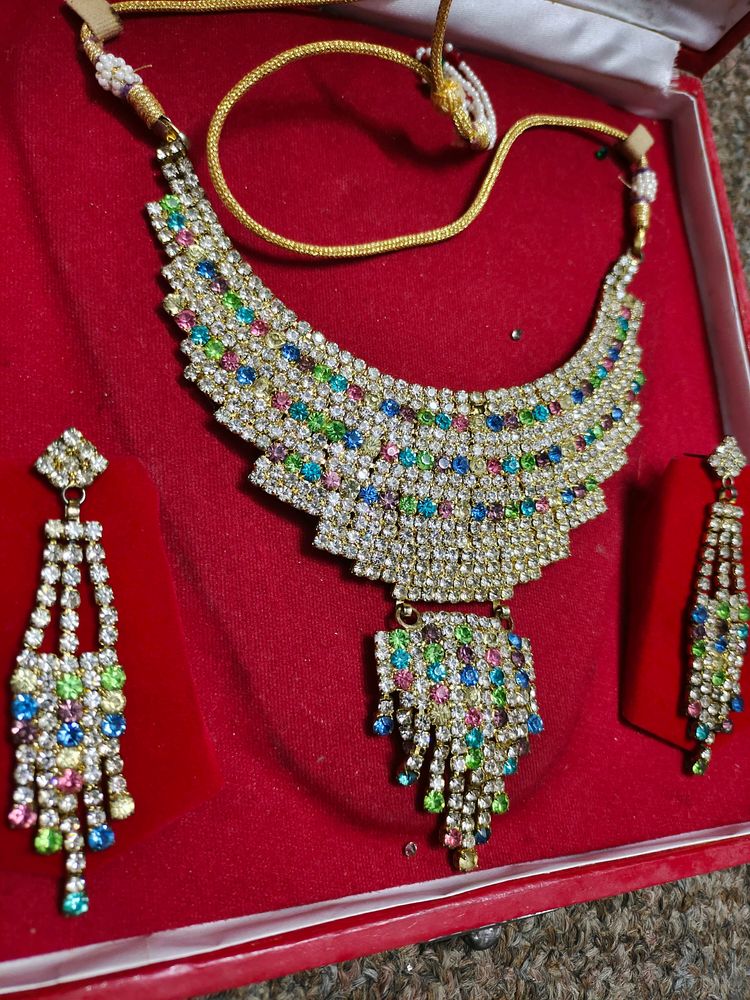 Party Wear Necklace With Earrings