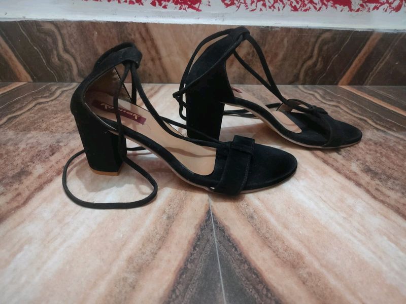 Tie Up Black Block Heels