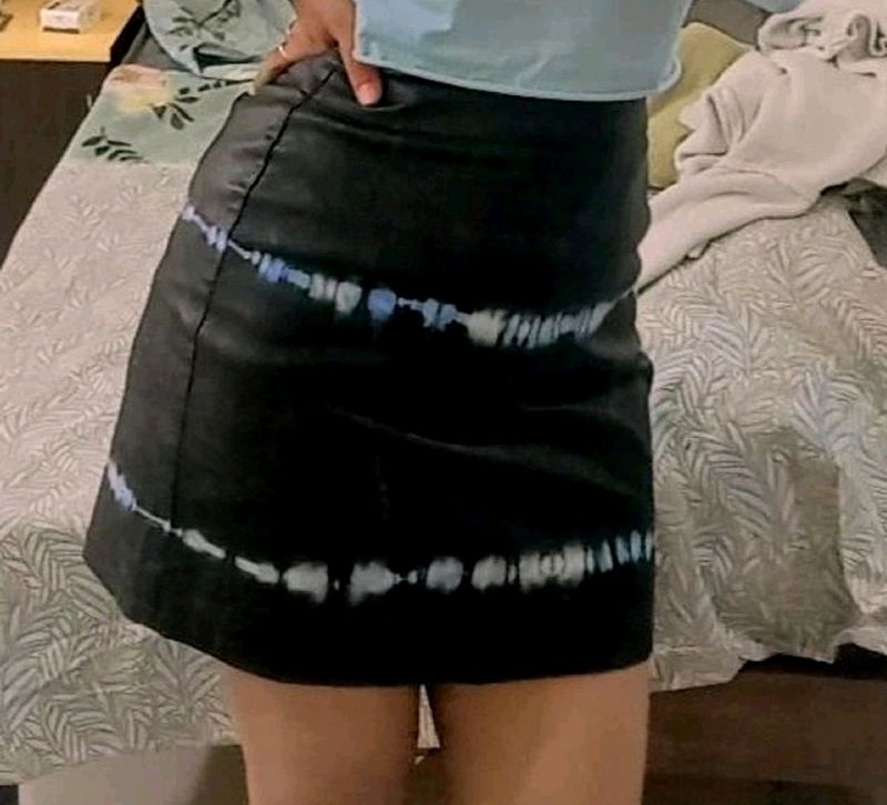 💥Black Leather Skirt.