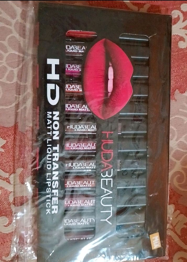 Huda Beauty Lipstick