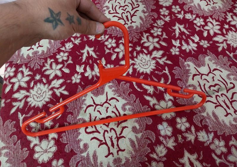 🥰Gluman Original Hangers. Never Used (NEW)😱