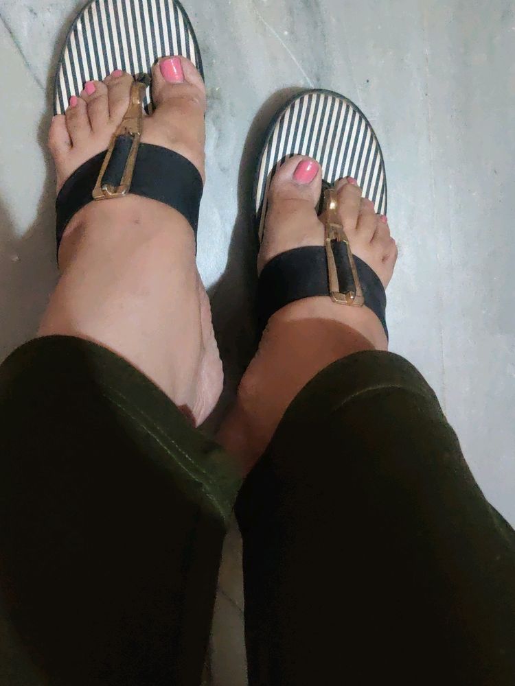 Sandal