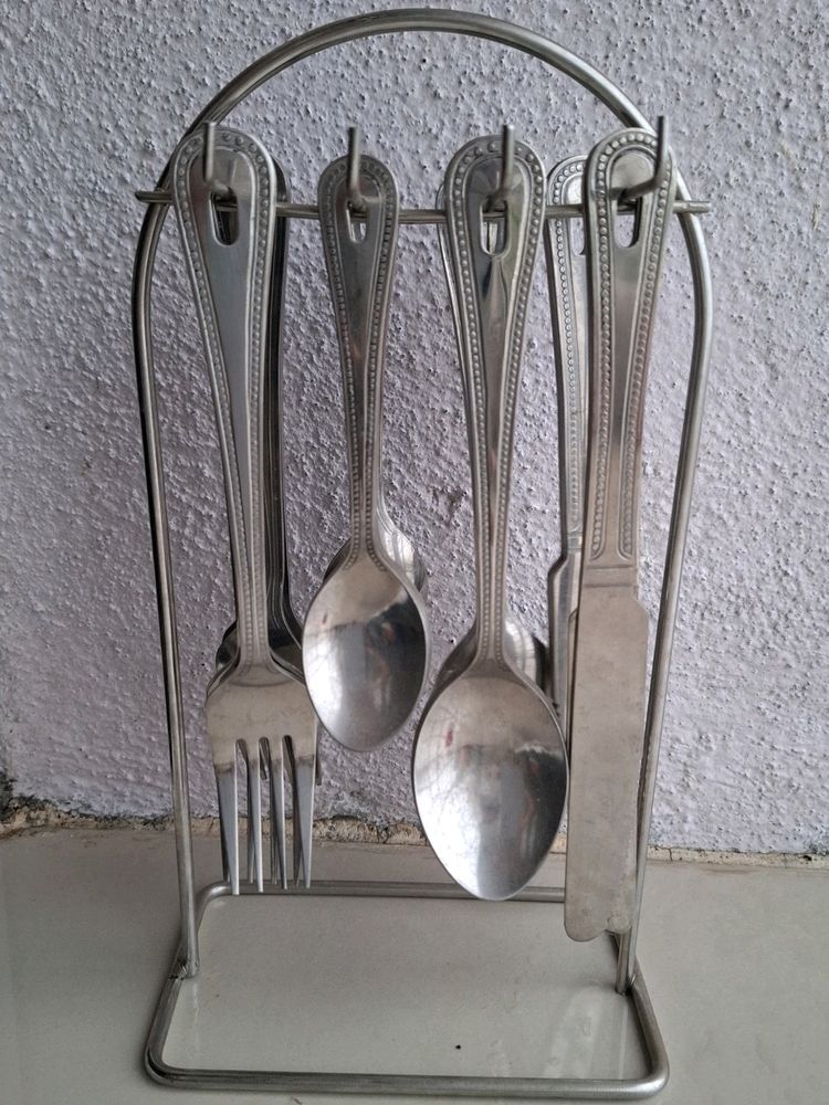 Stainless Steel Cutlery Set With Stand