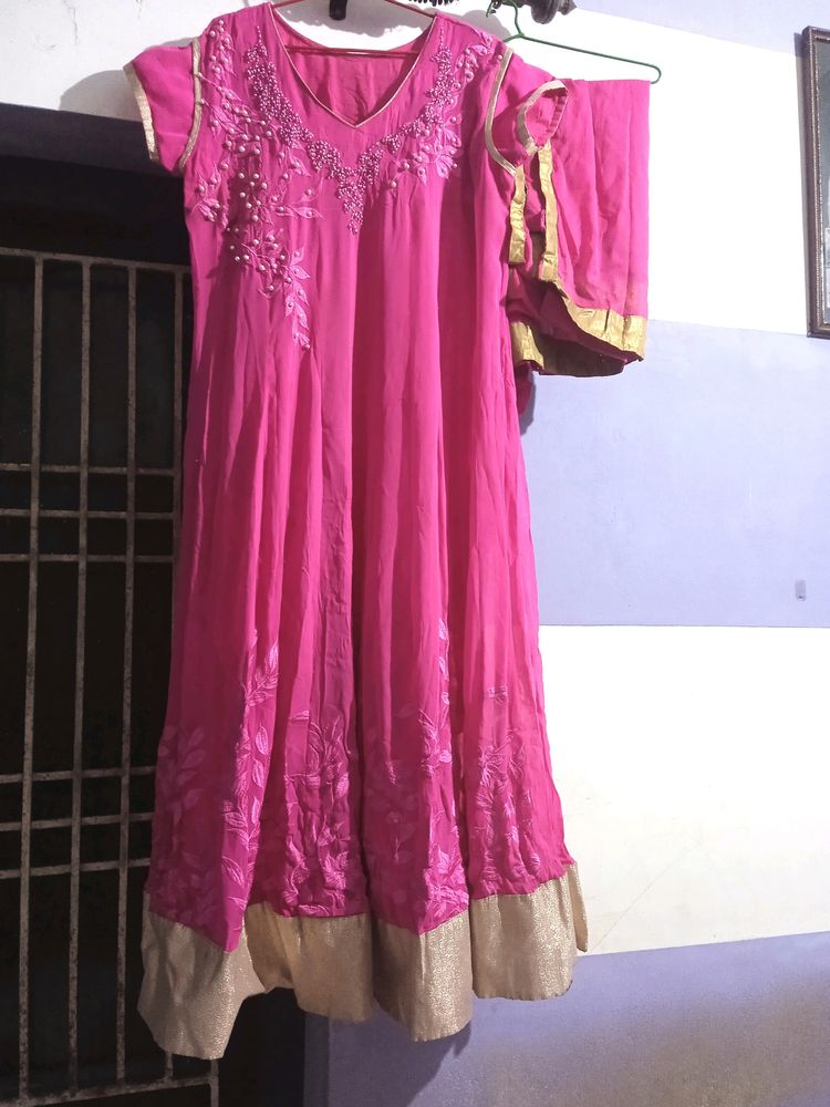 Fully Flared Pearl Embroidary Salwar Set