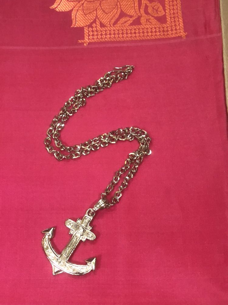 Shiny New Anchor Locket And Chain