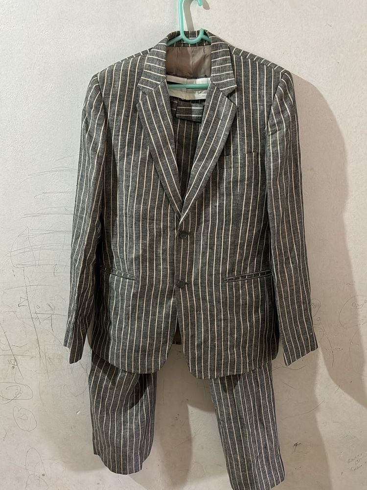 Grey Strip Suit Set (men)