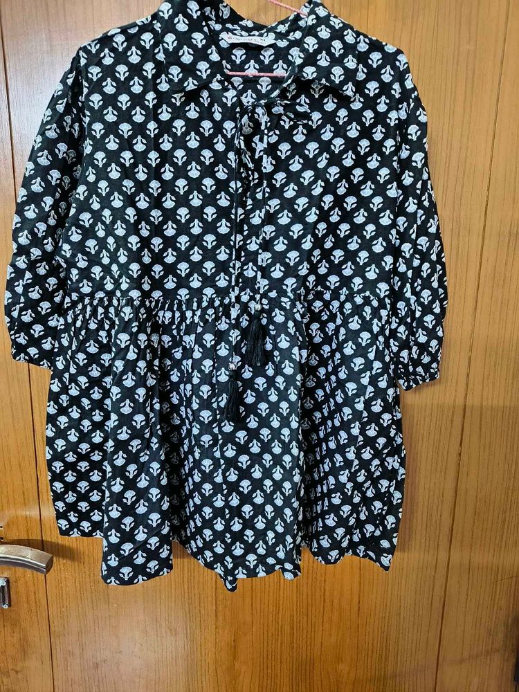 Black And White Pure Cotton Tunic (Wore Only Once)