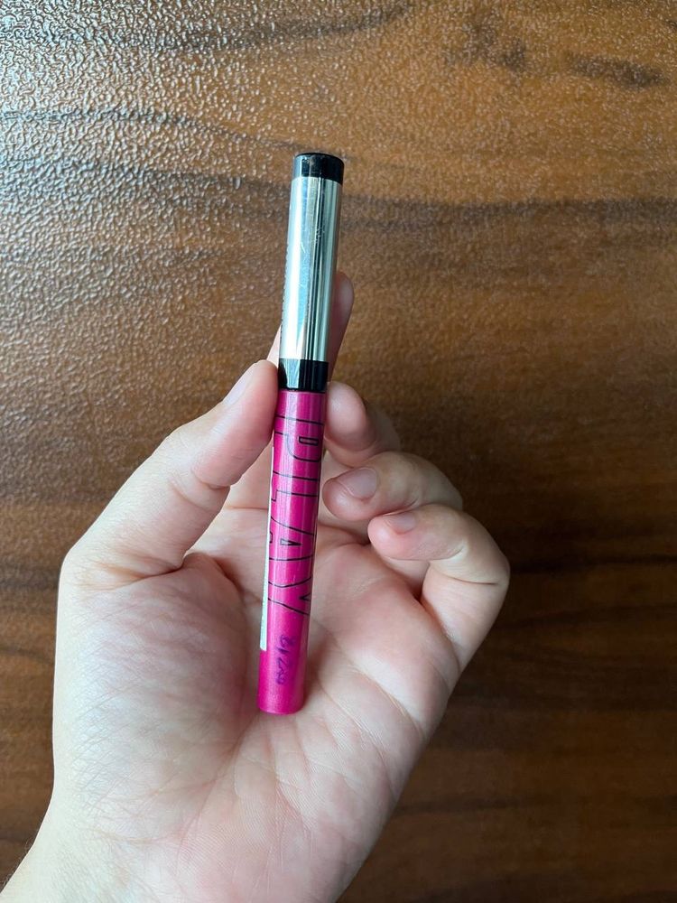 Maybelline New York Tattoo Play Pink Liquid Eyelin