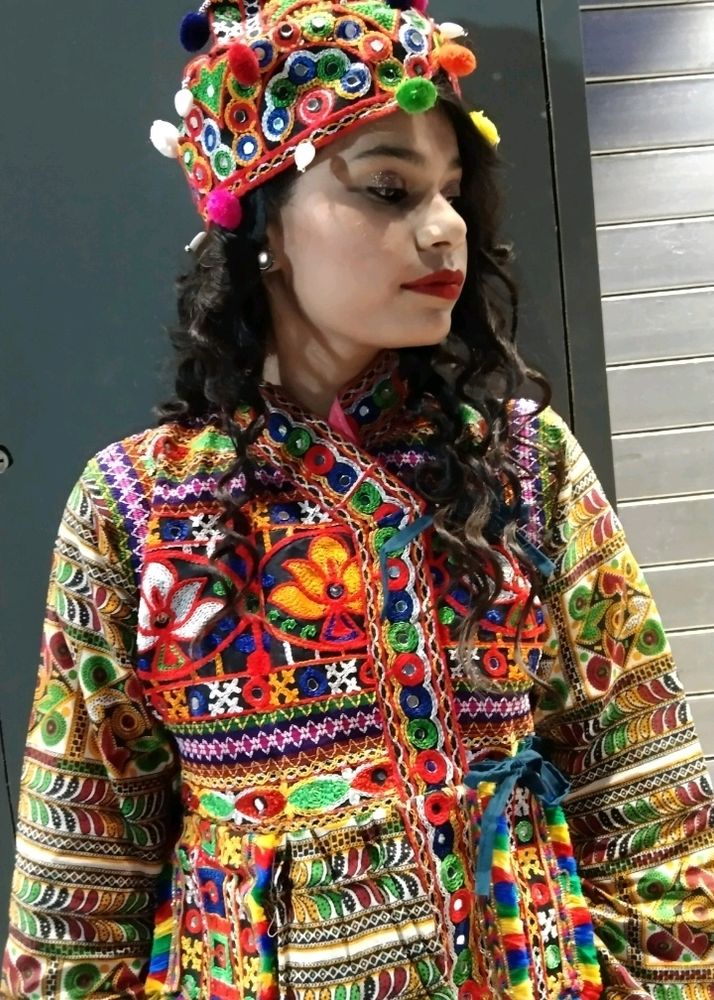 Gujarati Traditional Kediyu With Cap