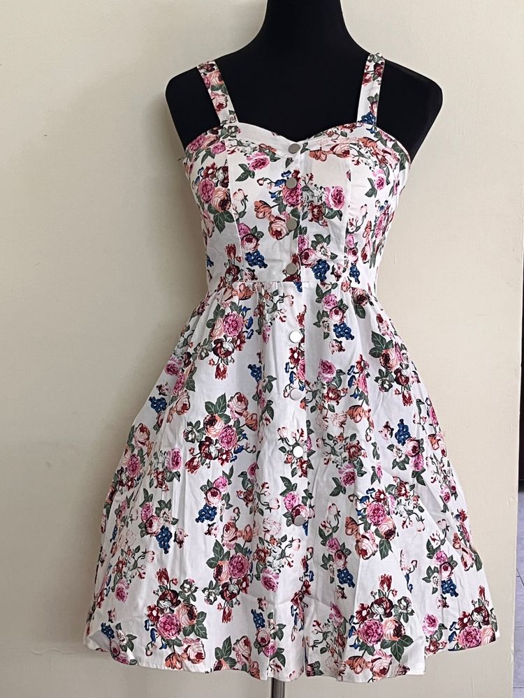 No Flaws Floral White A Line Cute Dress