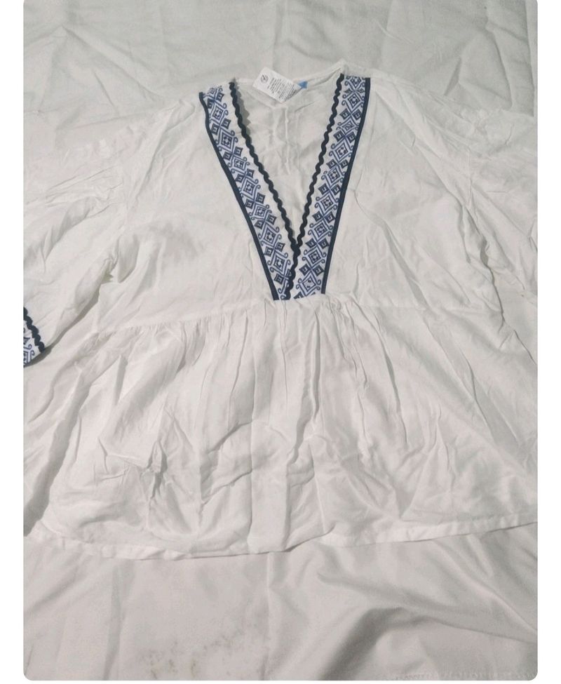 White Top (Xl) Size