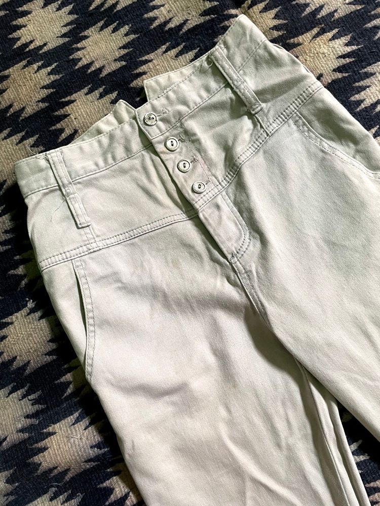 Korean Pant For Women 🤍