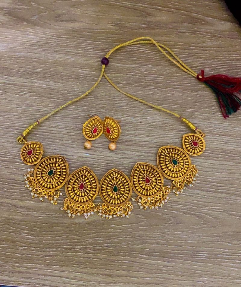 Beautiful Choker Set For Women