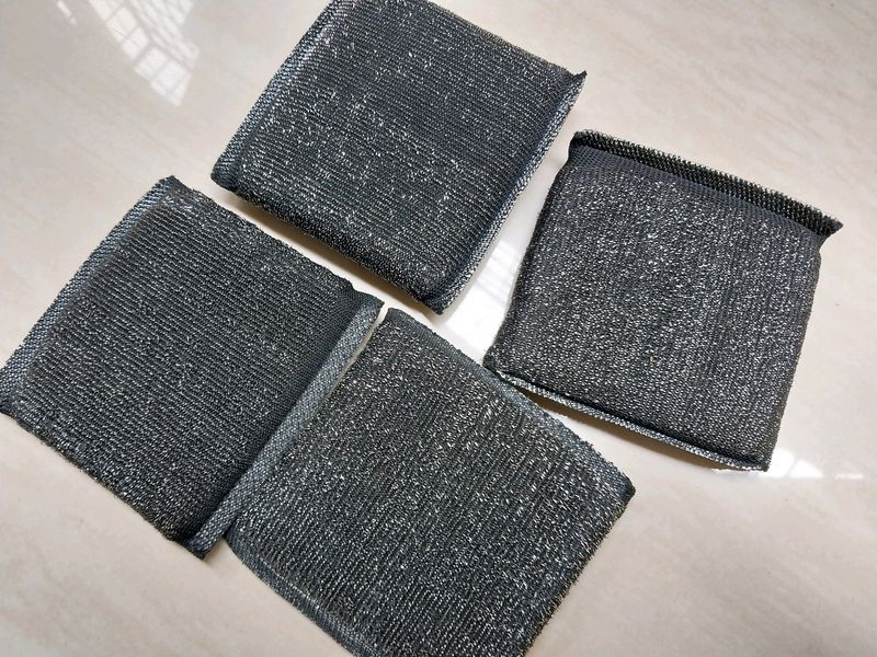 Black Sponge Scrubber, Pack of 4