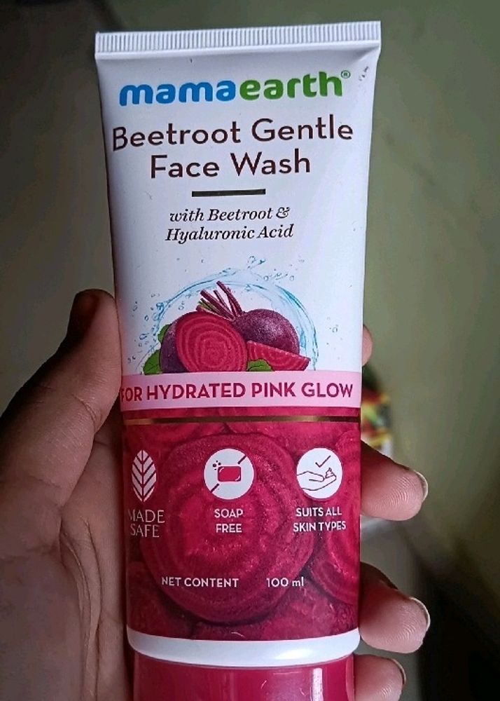 MAMAEARTH BEETROOT FACEWASH