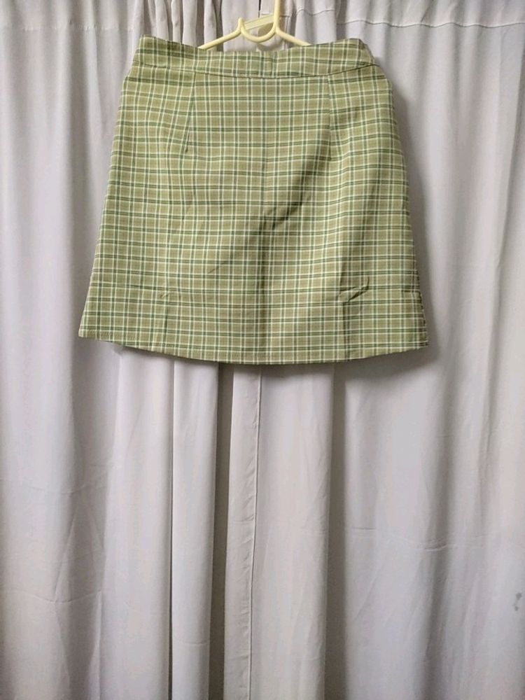 Mini Skirt (Never Worn)