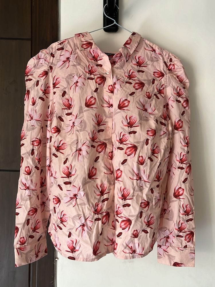 Postfold Shirt With Puff Sleeves