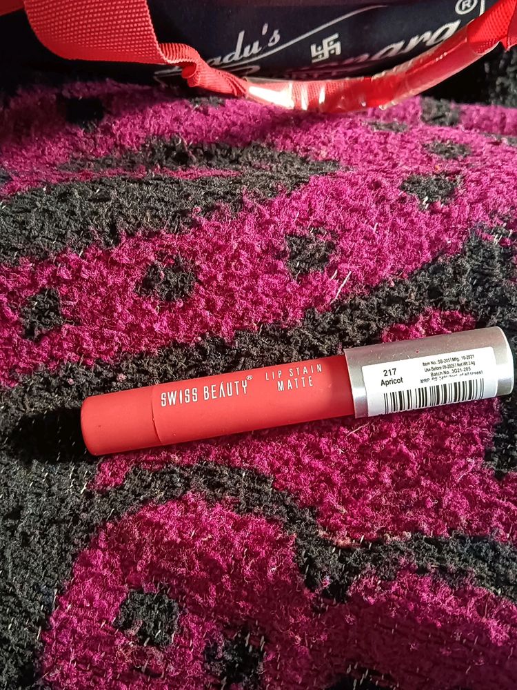 Swiss Beauty Lipstick