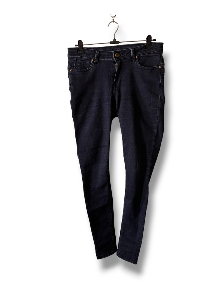 Skinny Navy Blue Jeans