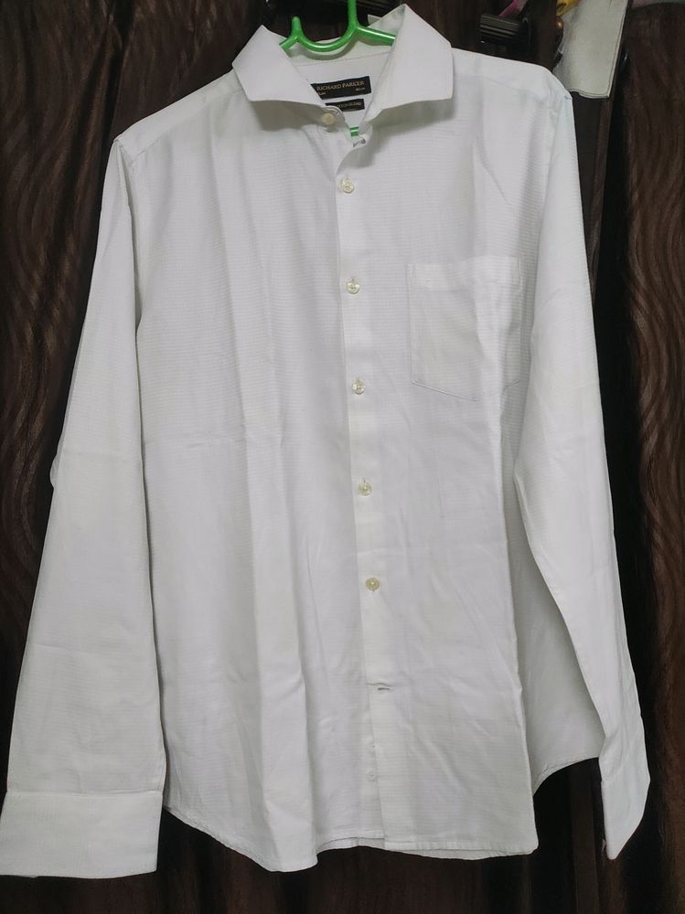 White Cotton blend Formal Full Sleeves Shirt