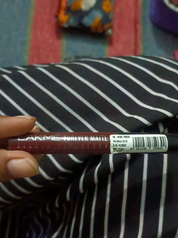 LAKME Forever Matte Liquid Lipcolor