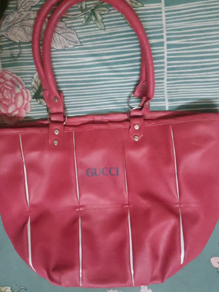 ladies gucci hand bag