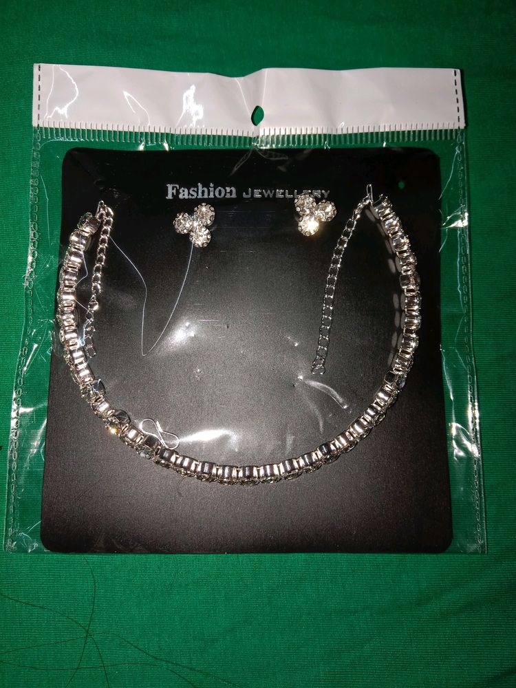 Chain Set With Earings Silver