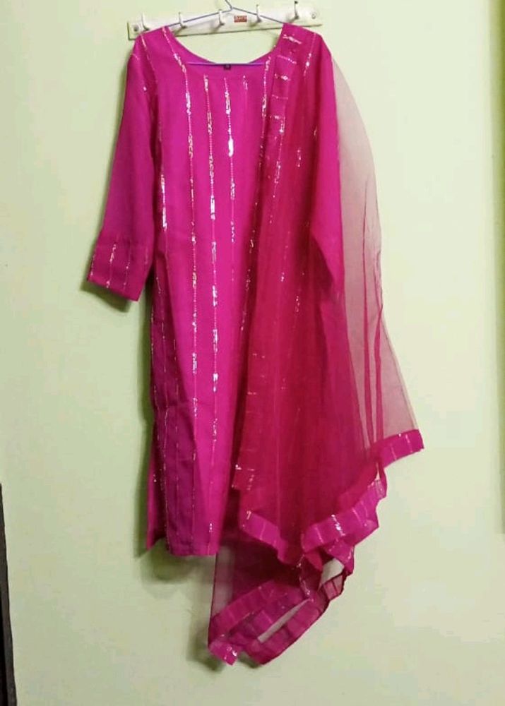 New/Unused Straight Kurti With Dupatta Plazo