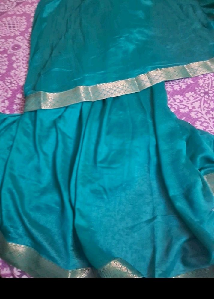 New Saree With Unstitched Blouse