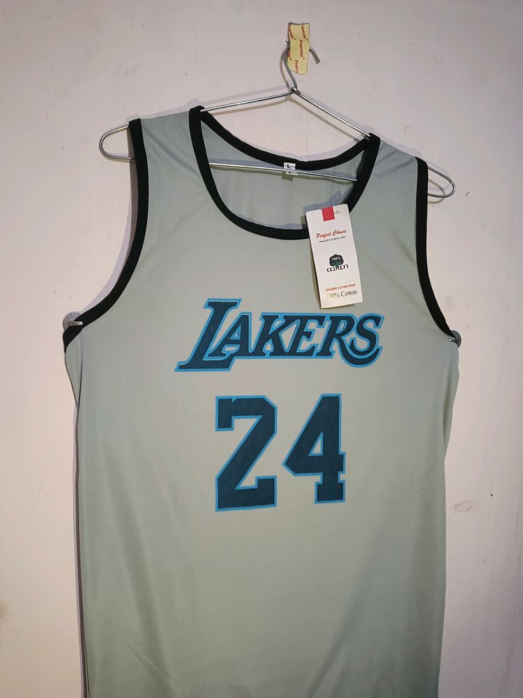 New Lakers Sando...