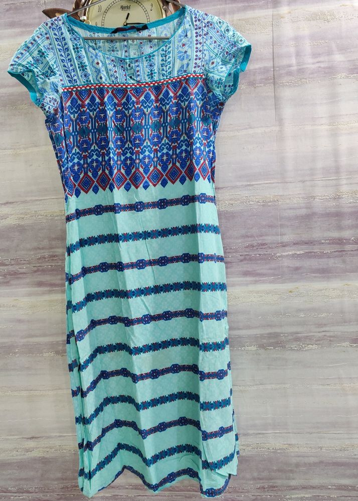 Blue Floral Printed Kurti