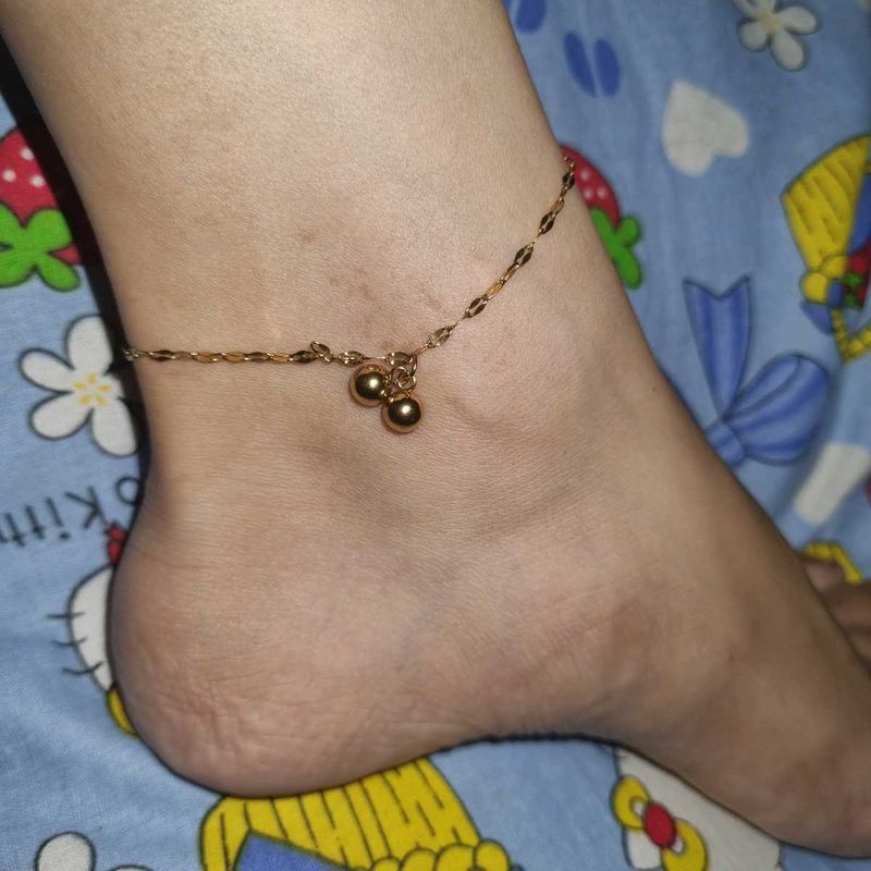 Anklet