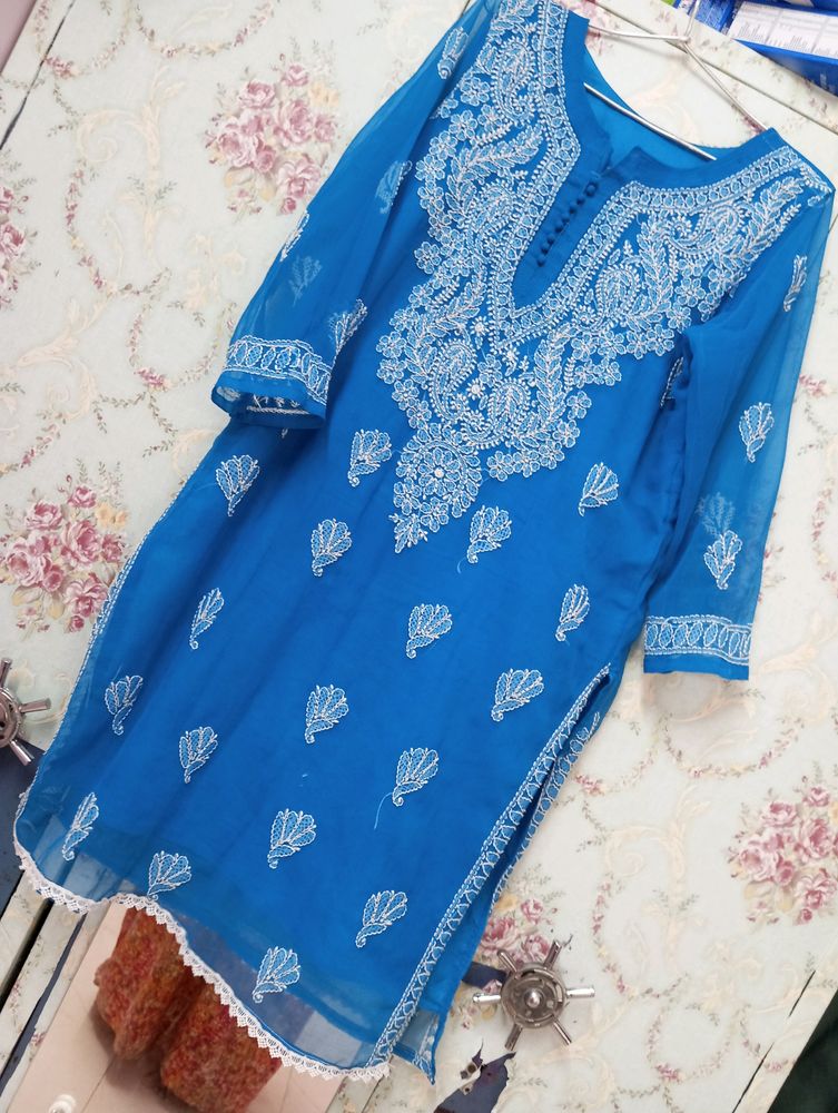 Chikankari  Kurti