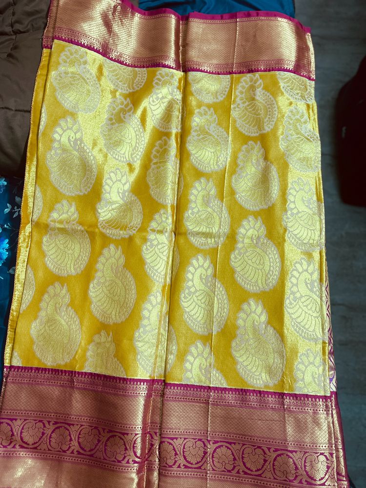 Beautiful Kanchi Pattu Gold Saree