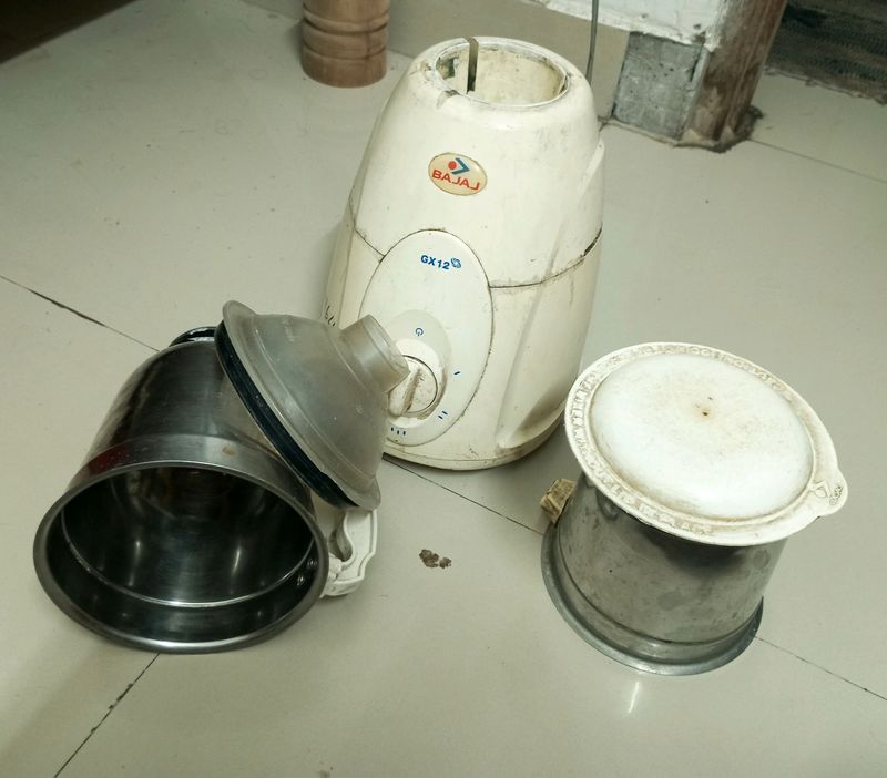 Bajaj Mixer Grinder In Working Condition Only 999