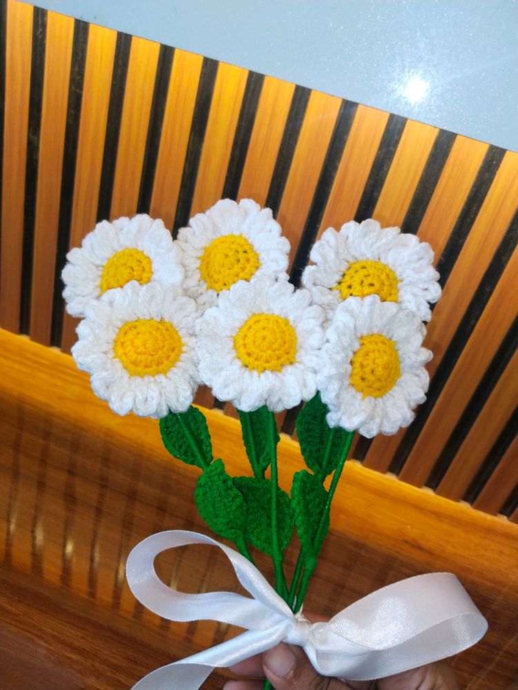 Pack Of 6 Crochet Daisies 🌼