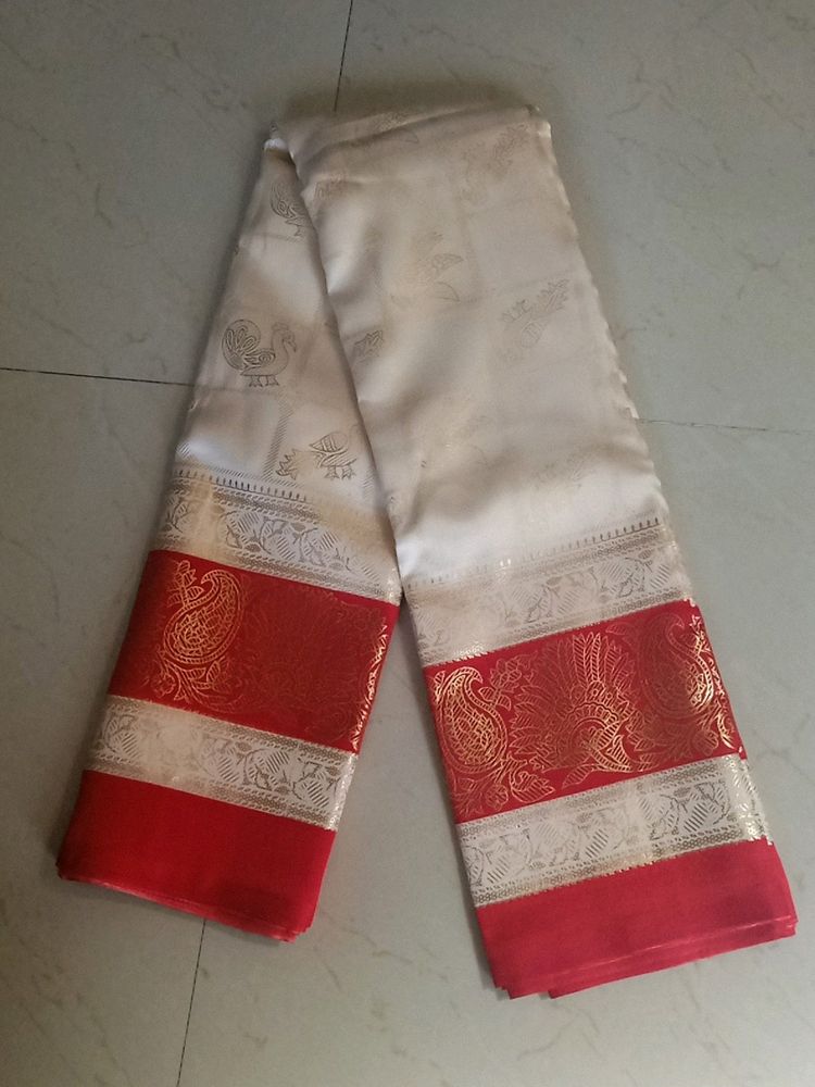 Art Silk Saree_red And White