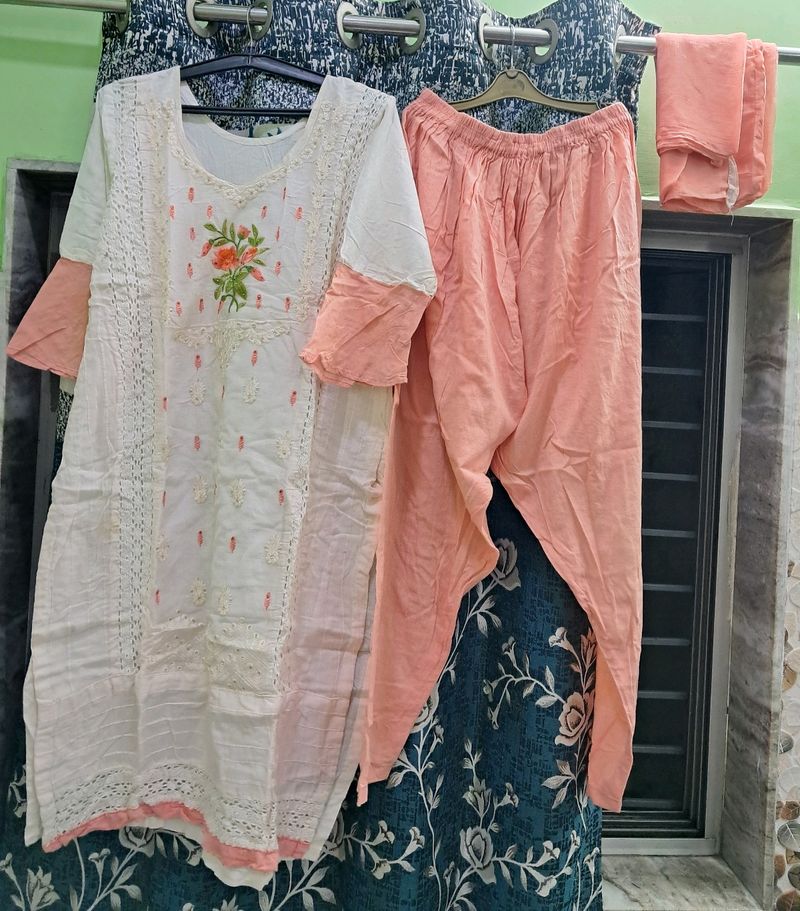 Pakistani Lawn Suit