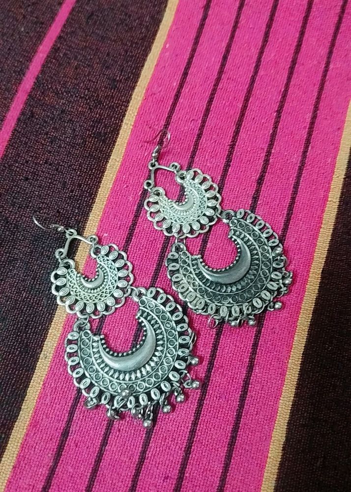 Sliver Earrings