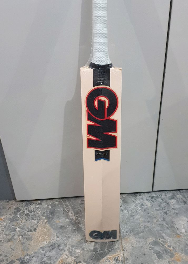 GM Mythos Prestige Short Handle English Willow Bat