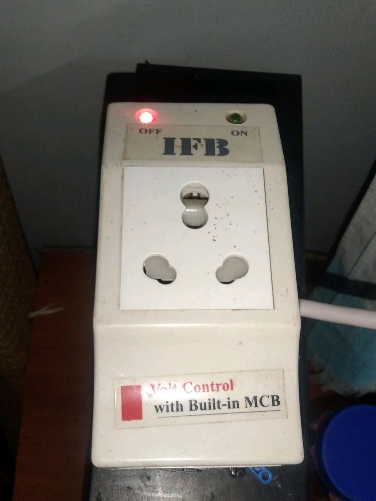 IFBVolt Control Inbuilt With MCB, 40w Glue Gun