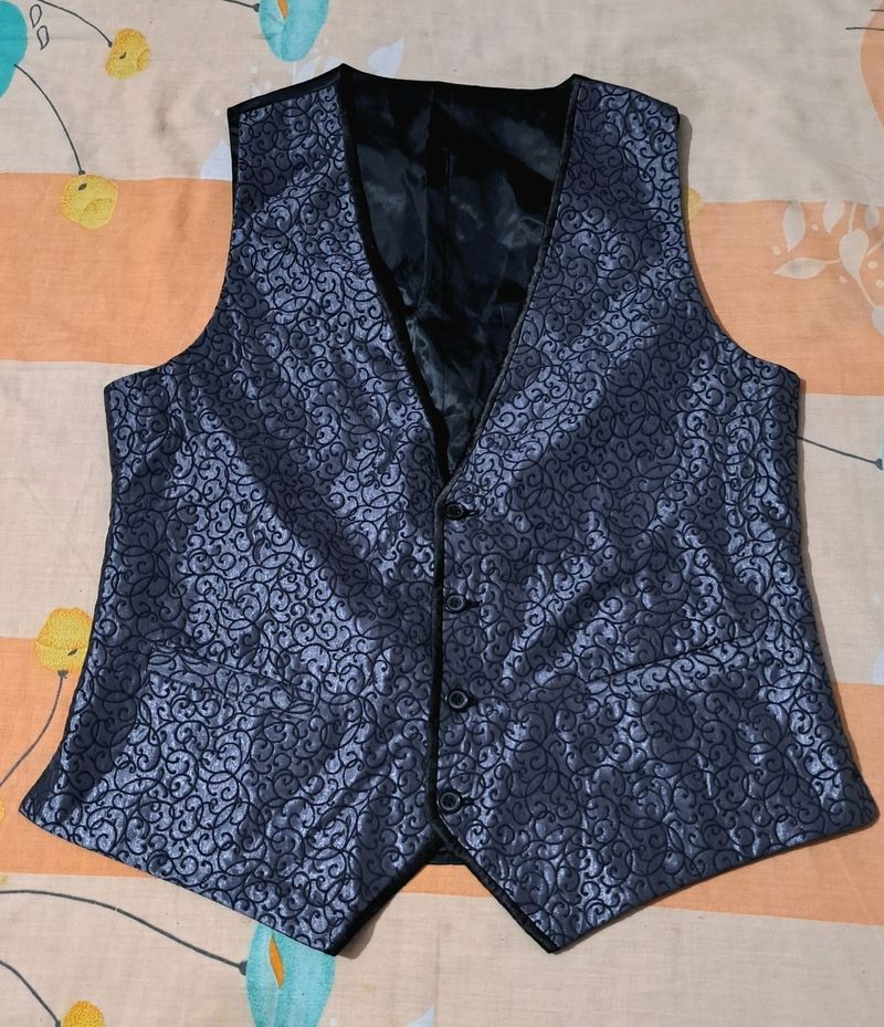 Newely Waist Coat For Man.