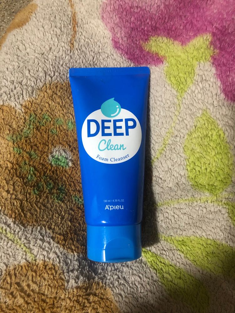 A’pieu DEEP Clean Foaming Facewash