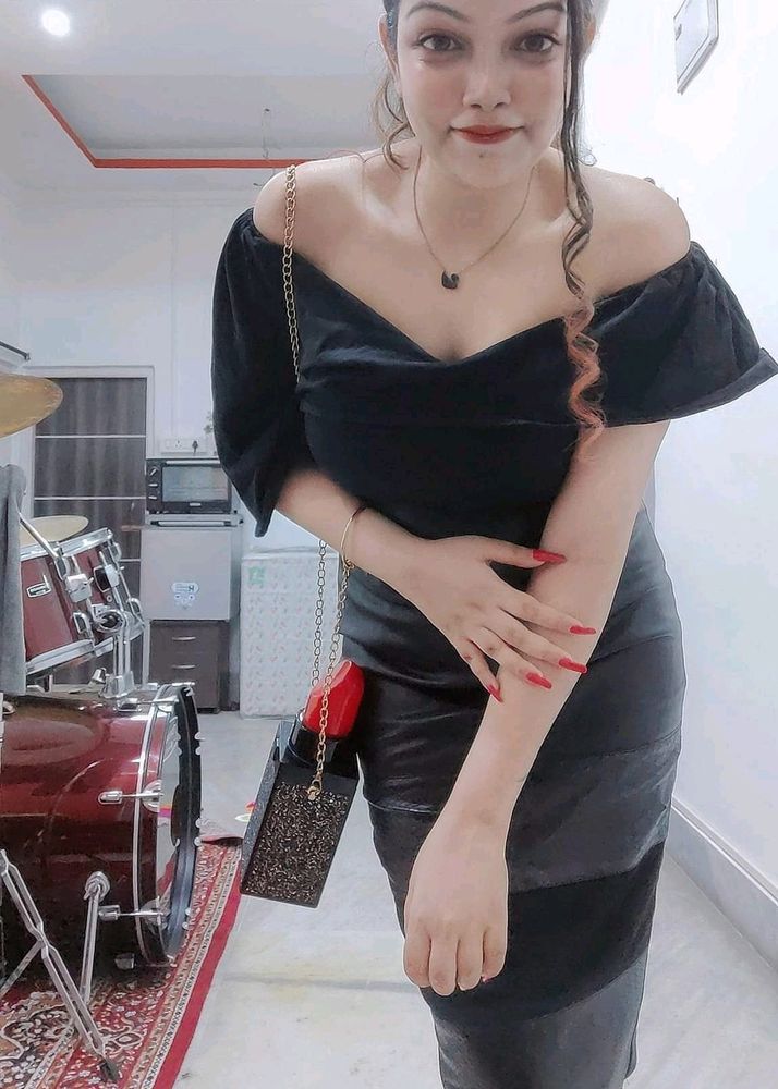 Body Hugging Leather Skirt