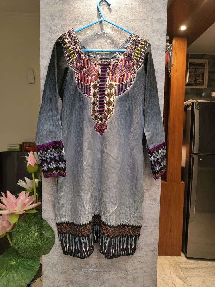 Ladies Kurta