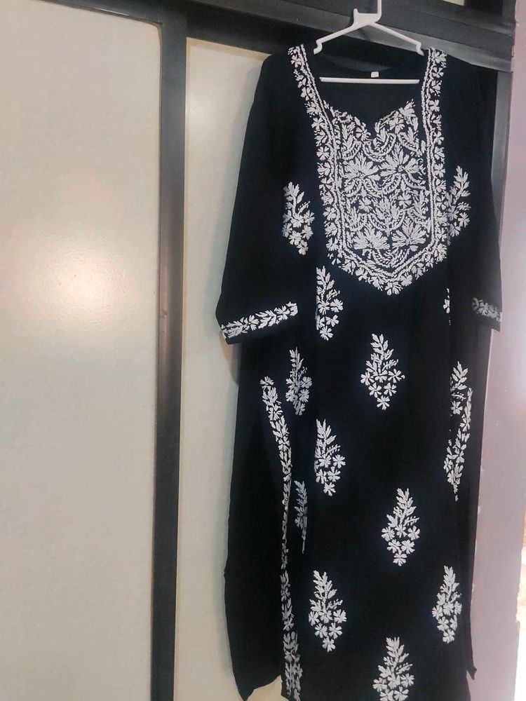 Black N White Chickenkari Kurti