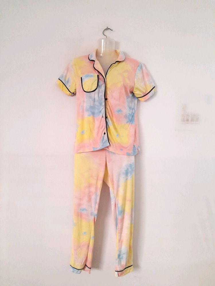 Multicolor Printed Nightsuit (Women's)